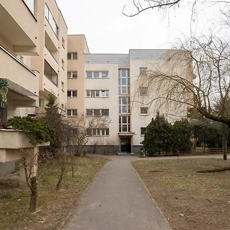 Shortstaypoland Piekalkiewicza B112 *